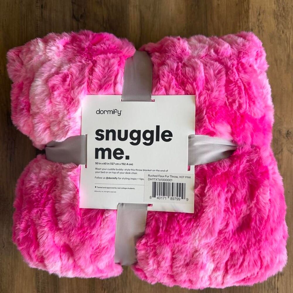 Dormify Hot Pink Faux Fur Throw Blanket 50x60in NWT